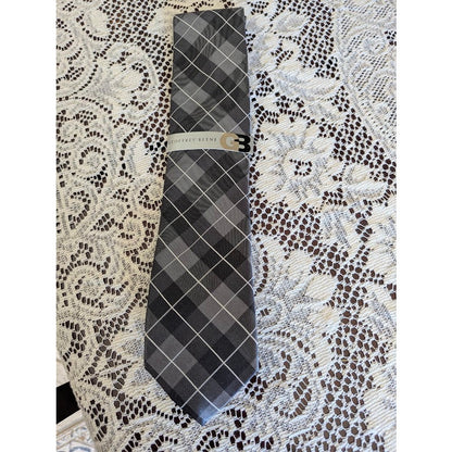 Geoffrey Beene Tie Grey Black Plaid Silk NWT Corpcore Modern Business