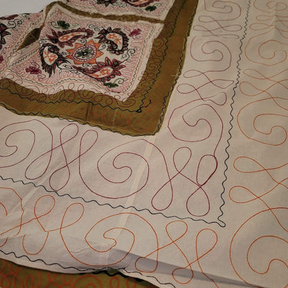 Paisley Orange Green Cream Queen/Full Embroidered coverlet blanket 2 pillow sham