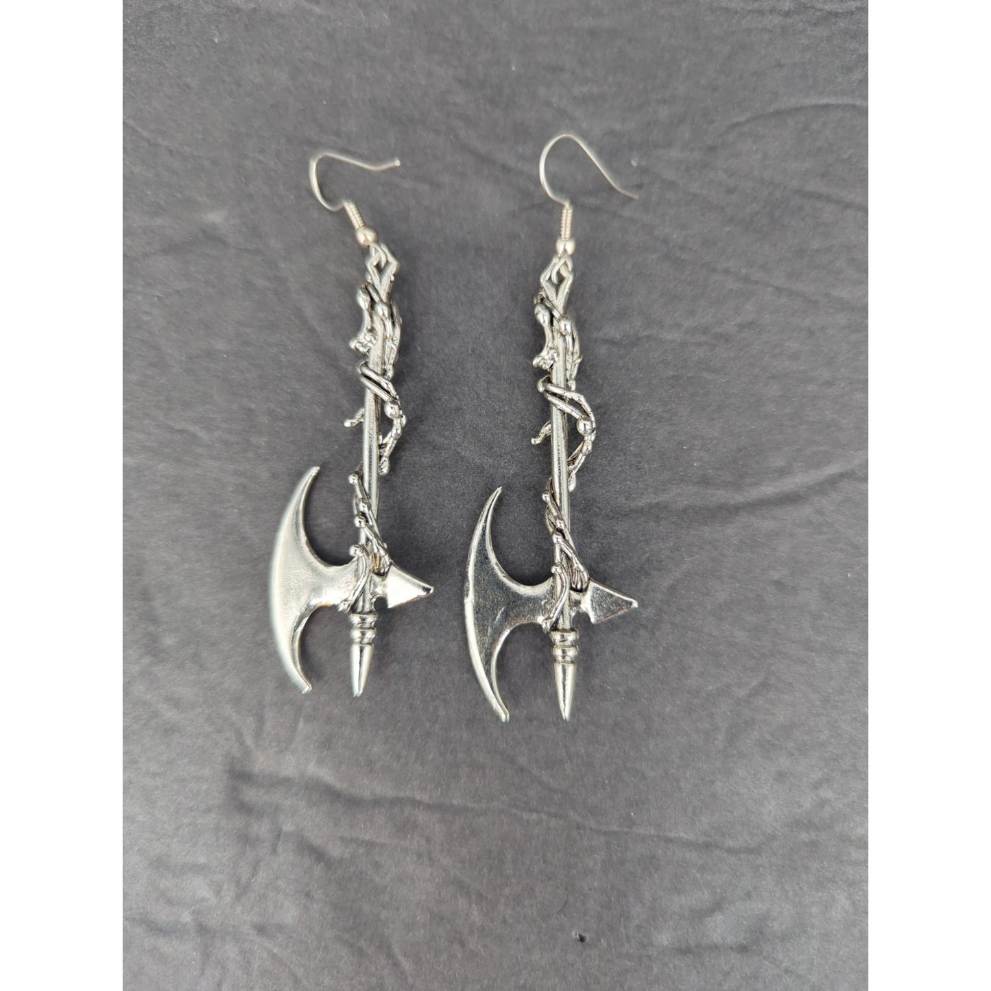 Vintage Silver Tone Battle Axe Dangle Pierced Earrings Gothic Edgy RenFaire