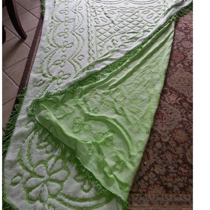 Vintage Chenille White Green Tassels Rounded Bottom Blanket Quilt Bedspread