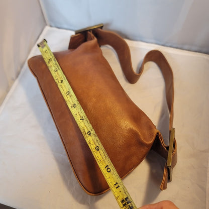 Pelletteria Alexander Italy Leather Shoulder Purse Bag brass hardware Hobo