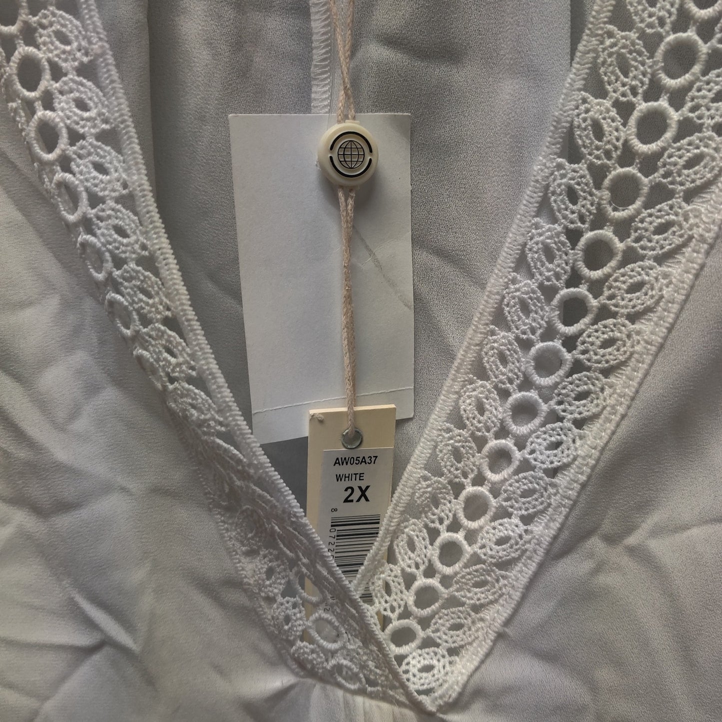 Max Studio White Lace-Trim V-Neck Blouse: Breezy Casual Short Sleeve Top Size 2X