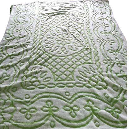 Vintage Chenille White Green Tassels Rounded Bottom Blanket Quilt Bedspread