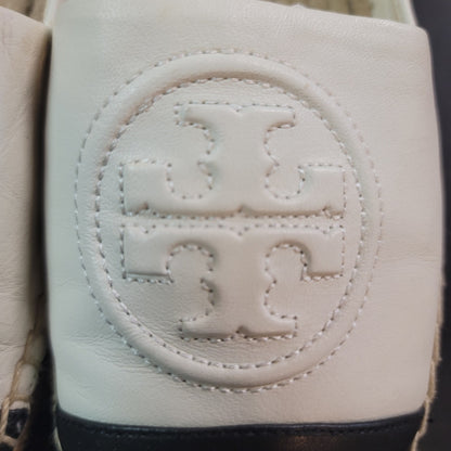 Tory Burch Size 7 black cream leather espadrilles Style 74075 Winton Flats CLASS