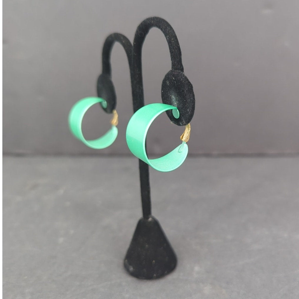 Vintage Glossy Green High Polish Enamel Huggie Hoop Wrap Clip On Earrings Retro