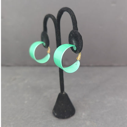 Vintage Glossy Green High Polish Enamel Huggie Hoop Wrap Clip On Earrings Retro