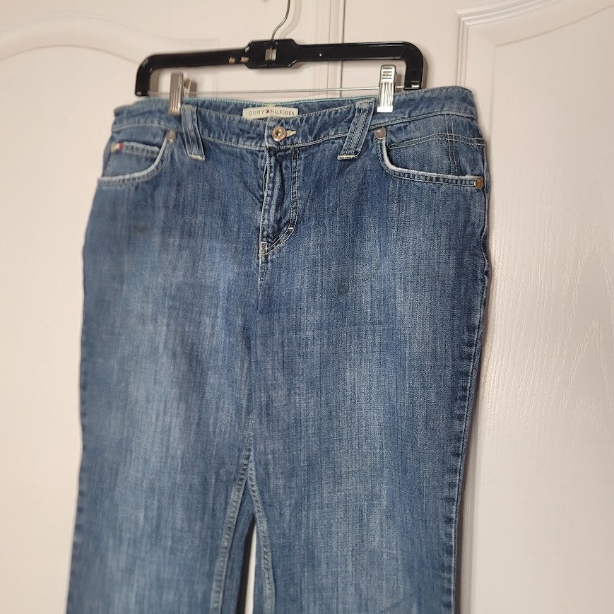 Tommy Hilfiger Jeans vintage 36" x 31" Bootcut Denim Blue Flap Pockets