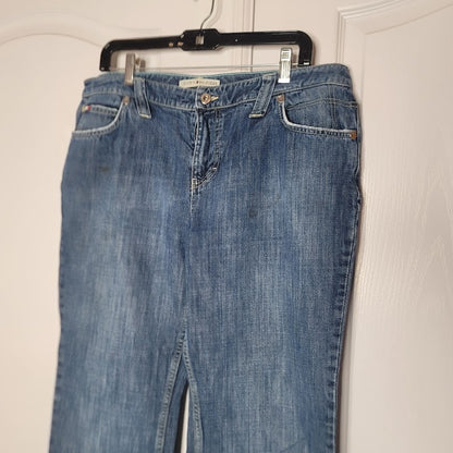 Tommy Hilfiger Jeans vintage 36" x 31" Bootcut Denim Blue Flap Pockets
