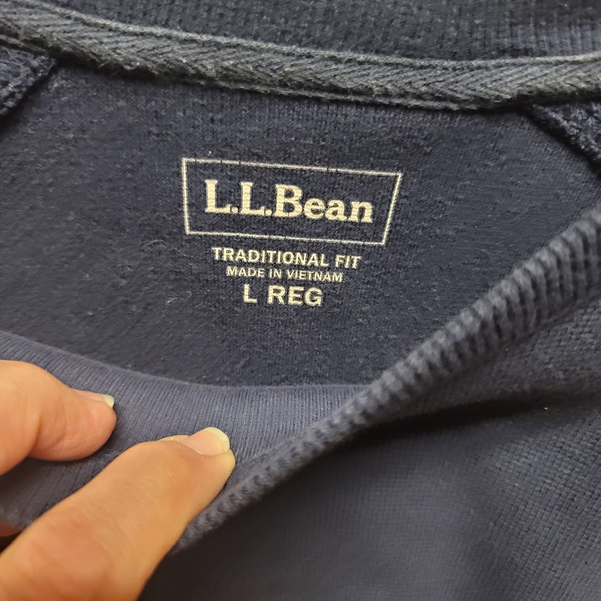 L.L. Bean Size Large Regular Traditional Fit Dark Blue Sweatshirt Vintage