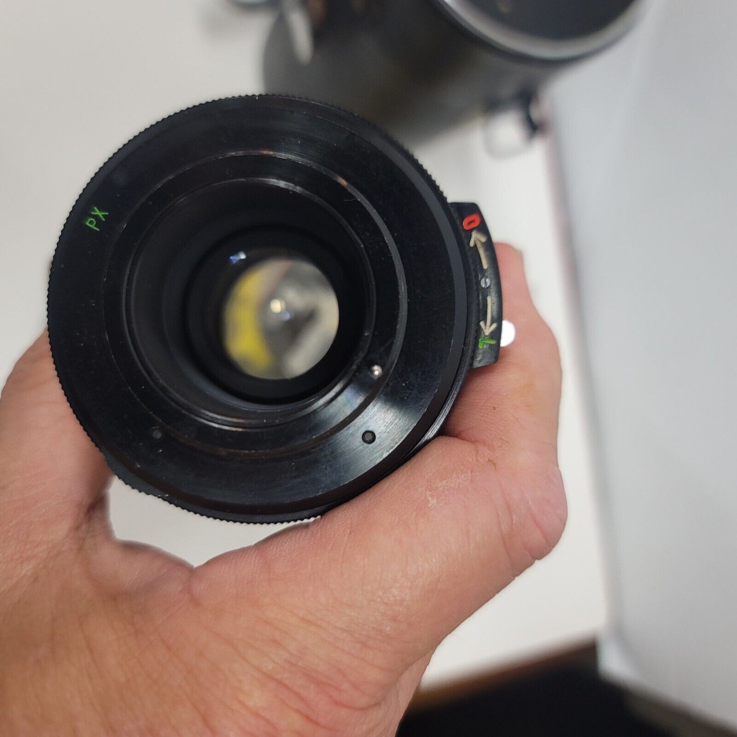 Vivitar 135mm f2.8 Auto MF Telephoto Portrait M42 Screw Mount Lens No. 378003178