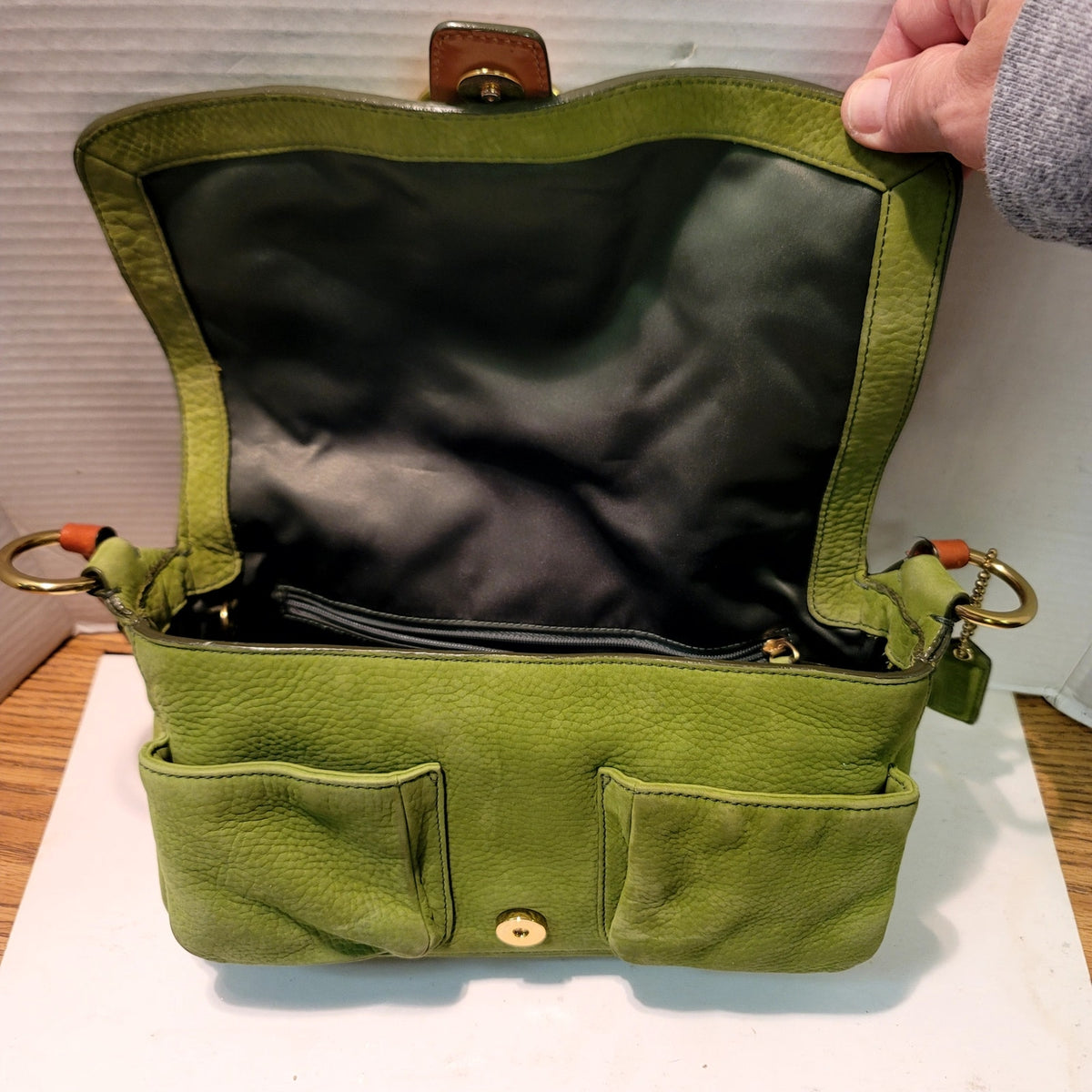 COACH Chelsea Y2K W Green Shoulder Bag Suede Carmel Leather Vintage Flap Front