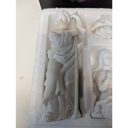 Vintage 1981 Avon Nativity Collectibles Fine White Bisque Porcelain Holy Family
