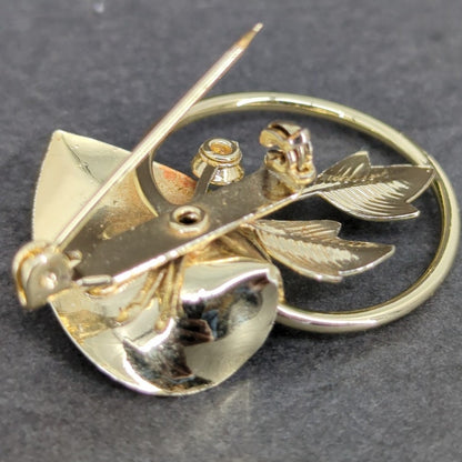 Vintage Silvertone Rhinestone Enamel Flower Wreath Brooch Pin Retro Floral01960s