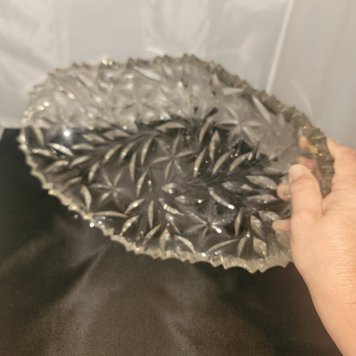 VINTAGE Large Clear Cut Glass Crystal Oval Serving Platter Starburst Pattern