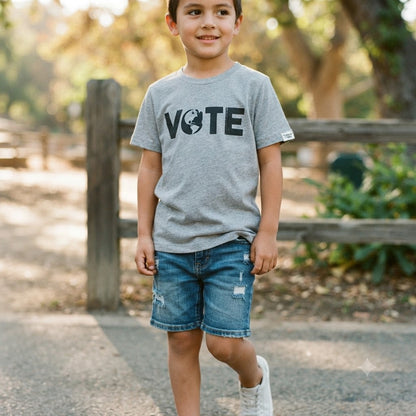 Streetwear Tucker + Tate Boys or Girls Gray Vote Graphic T-Shirt NWT 3