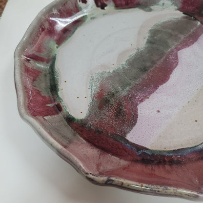 Art pottery ruffles edge plate bowl pie pan signed Alan Ward 1996 red green 11"