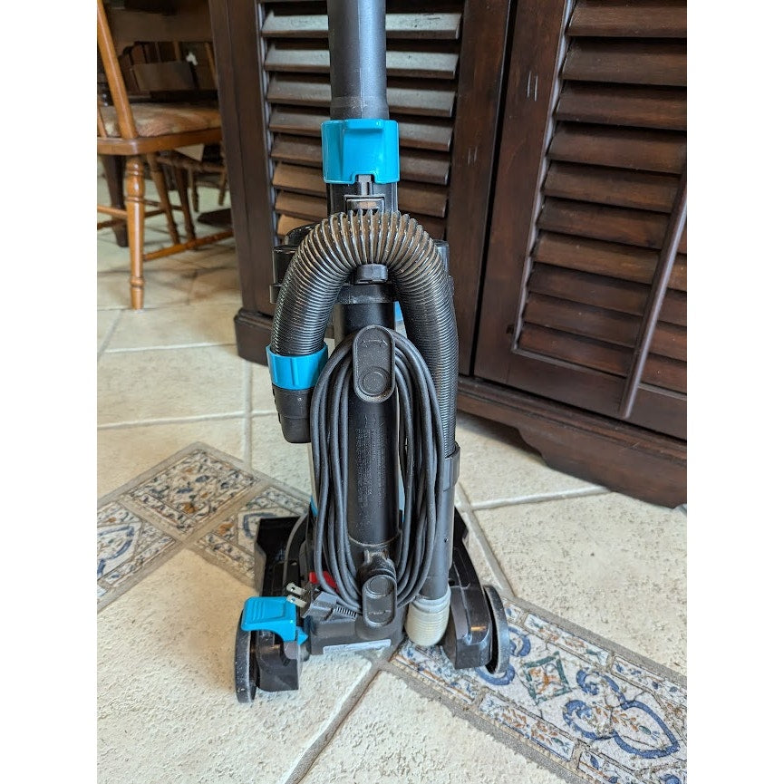 Bissell Powerforce Upright Vacuum Cleaner compact lightweight Model 2112