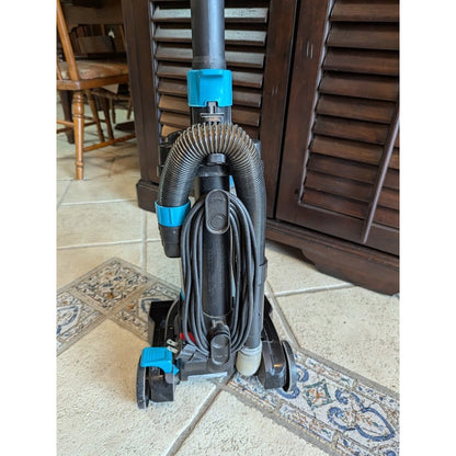 Bissell Powerforce Upright Vacuum Cleaner compact lightweight Model 2112