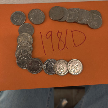 Ecuador 1 Sucre 1981-D Nickel Clad Steel Coins Bulk Collection Lot of 20