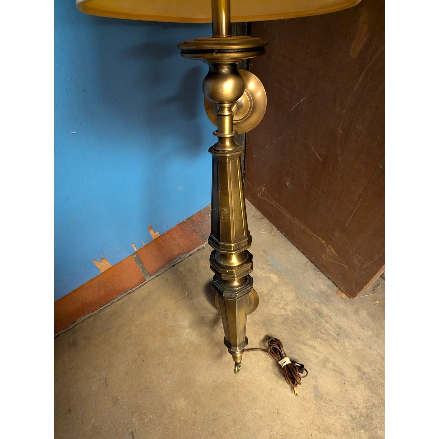 30" Hollywood Regency Pillar Column Double wall mount light fixture Brass Lamp