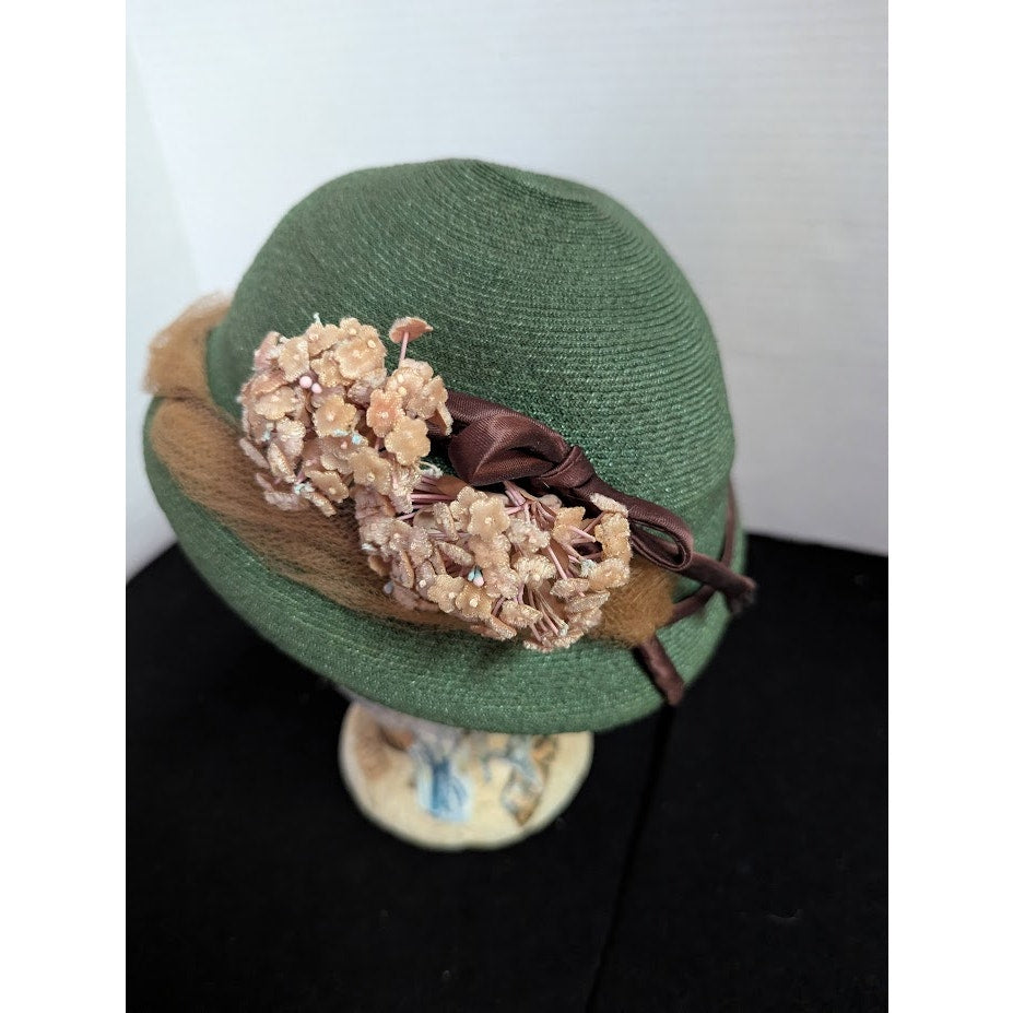 Vintage 40s 50s Forest Green Woven Cloche Bucket Hat Brown Ribbon Floral Trim