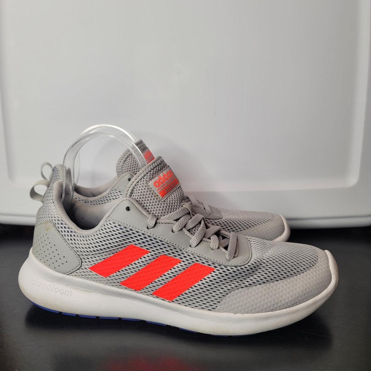 Mens 9.5 Adidas Sneakers Tennis Shoes Trainers Gray Element cloudfoam