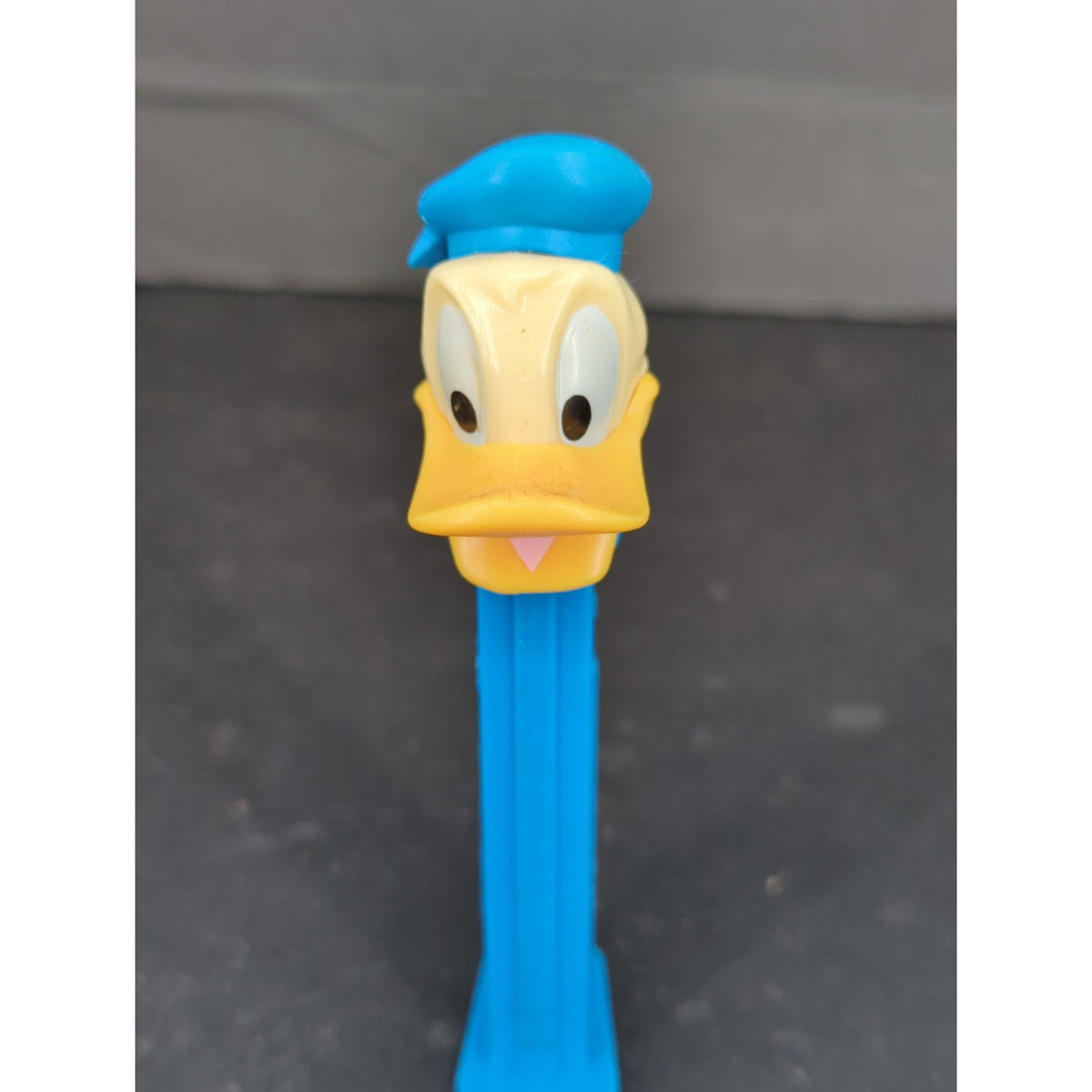 Vintage Donald Duck Pez Dispenser Disney Collectible