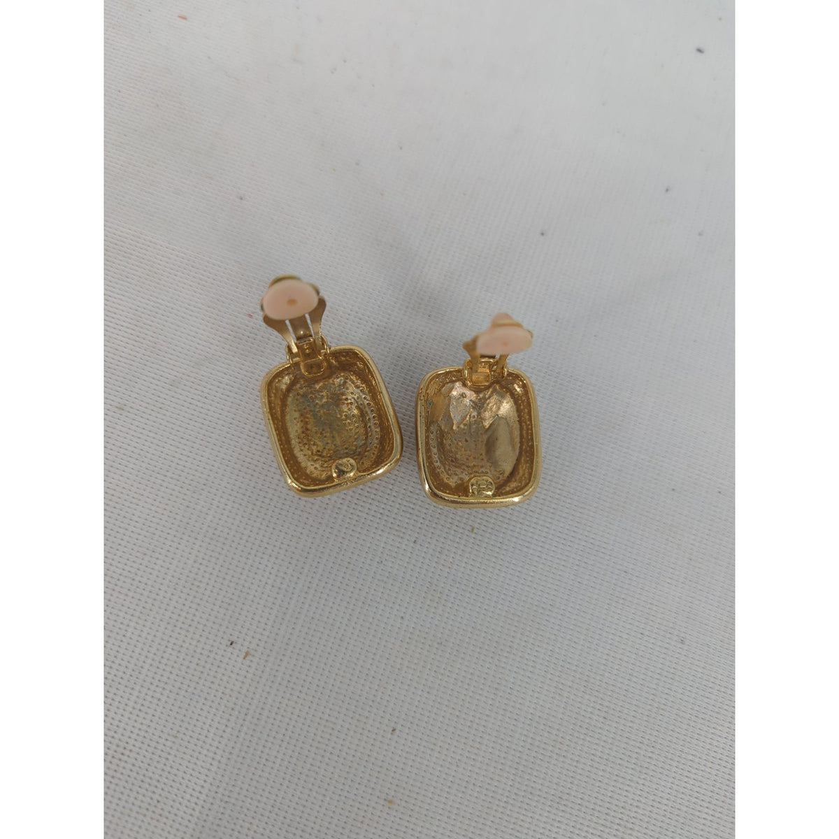 Vintage Two-Tone Mixed Metal Basketweave Door Knocker Clip On Earrings Glamour