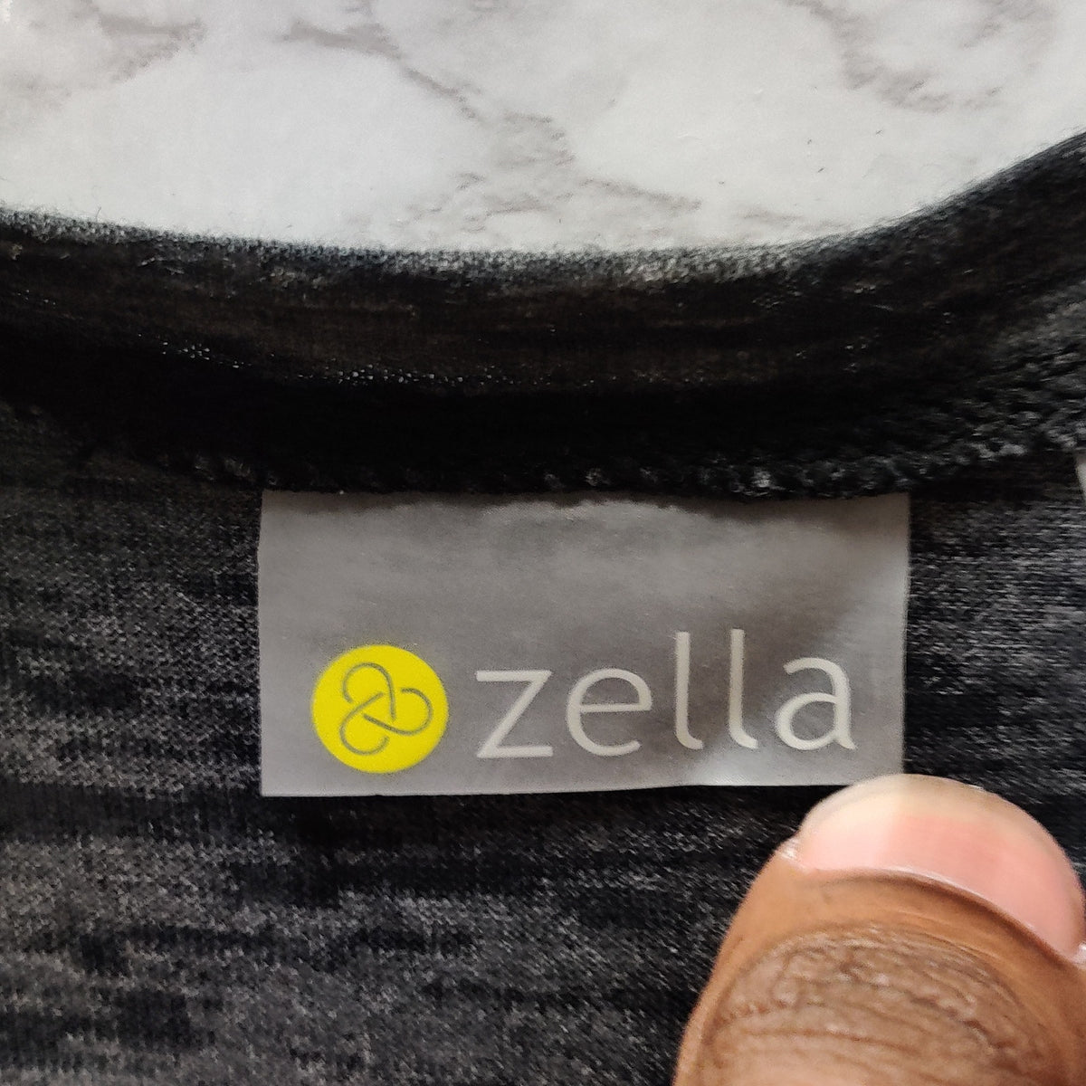 Zella Heathered Gray Keyhole Tank Top Activewear Yoga Studio Performance Medium