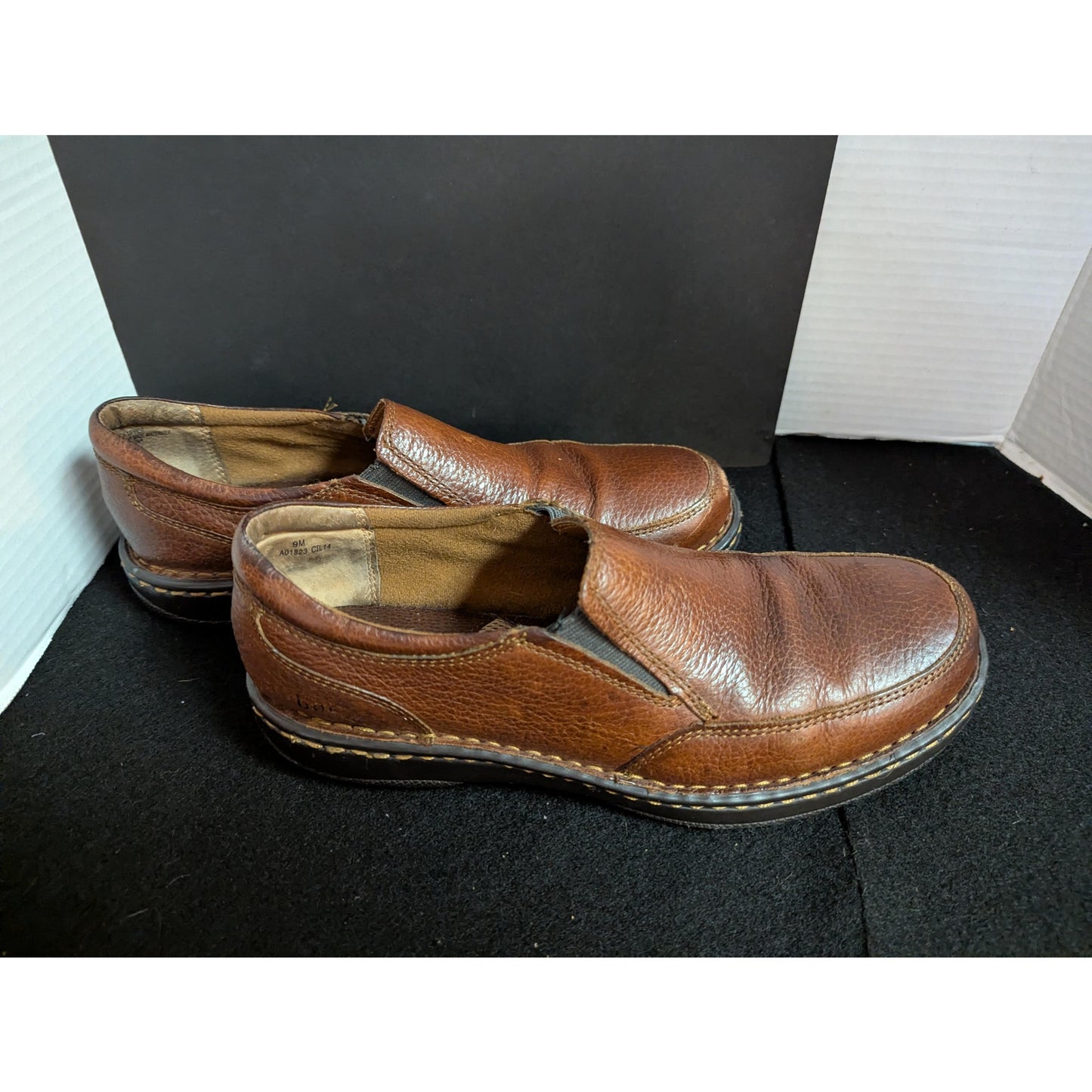b.o.c. Born Concept Men's Brown Leather Slip-On Loafers Size 9M
