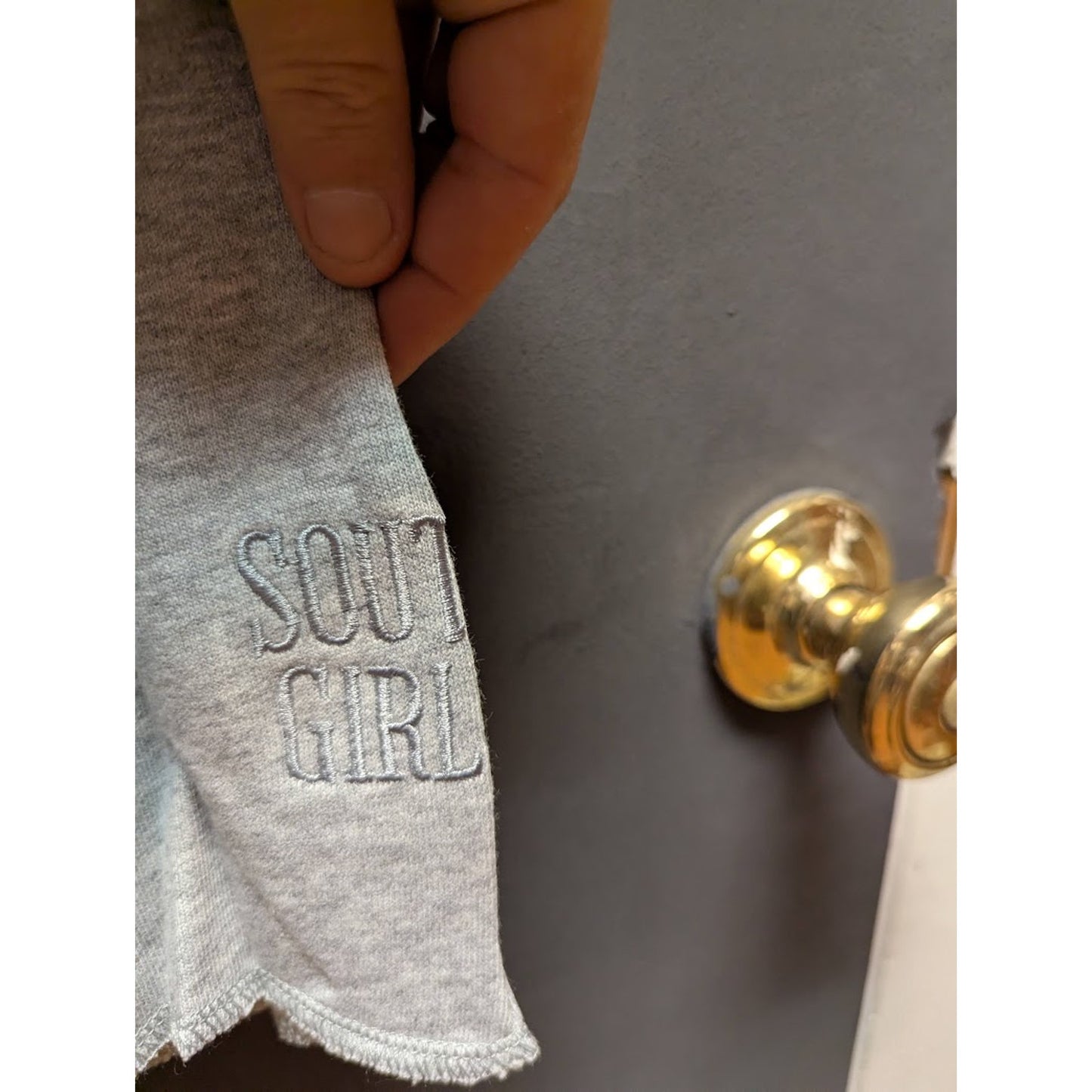 SOUTHERN GIRL PREP light marled gray sweatshirt short sleeve tie front crassback