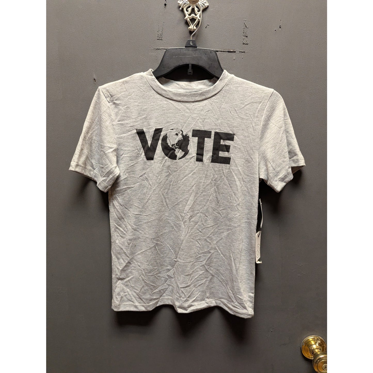 Treasure & Bond Gray "VOTE" Graphic Short Sleeve T-Shirt Size Medium NWT