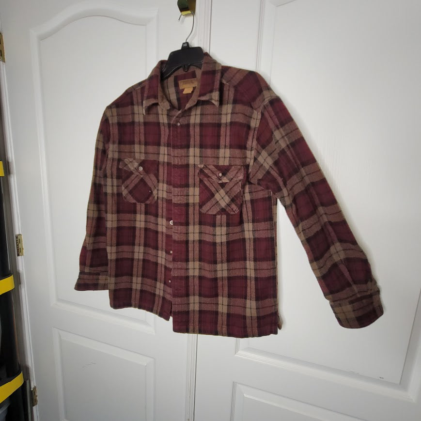 Heavy 100% Cotton Size Large St. Johns Bay burgundy oak plaid long sleeve Shirt