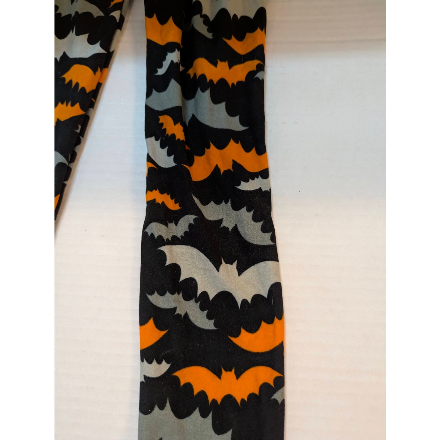 Nordstrom Girls Black Halloween Bat Print Leggings Medium