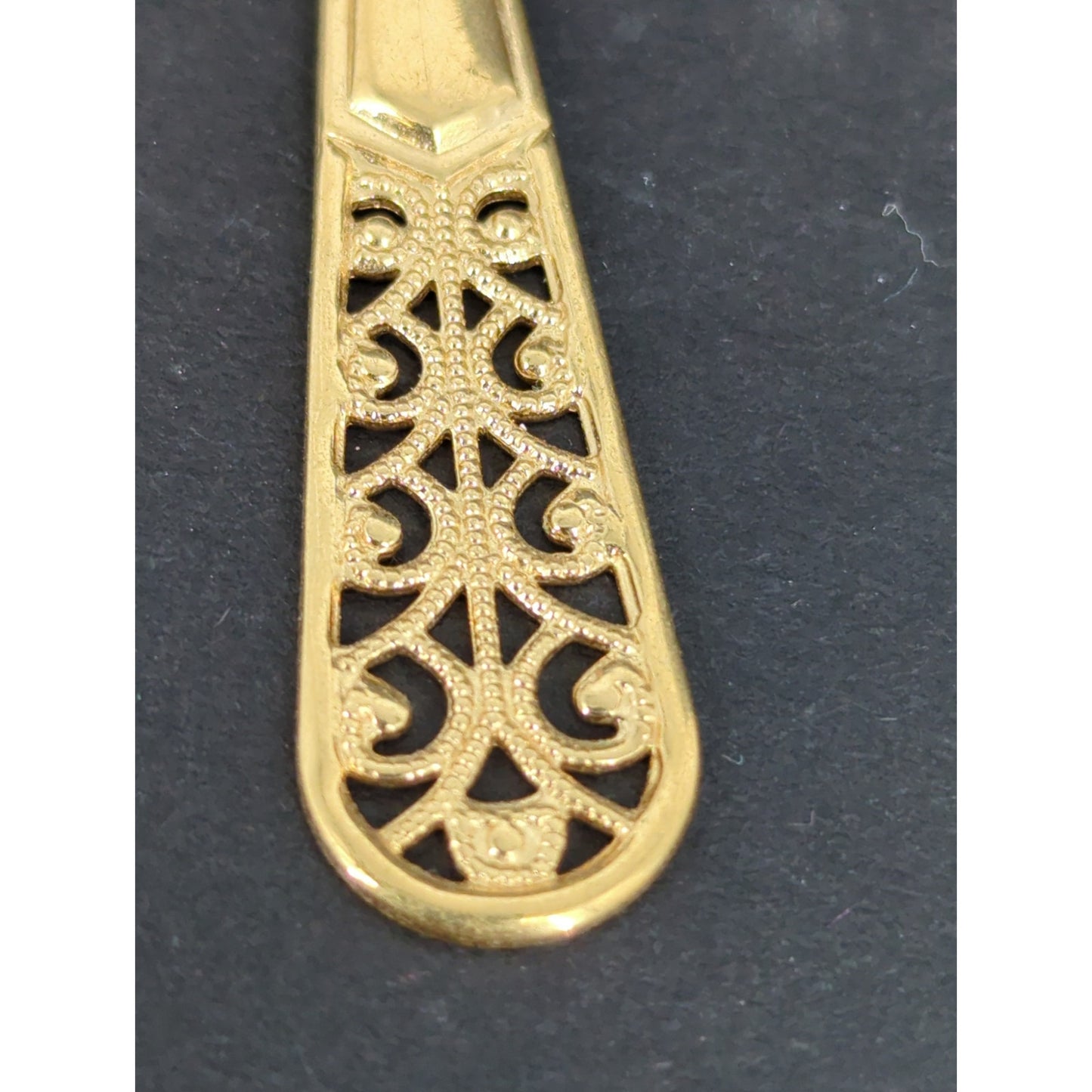 Vintage Gold Tone Filigree Teardrop Long Dangle Drop Post Earrings
