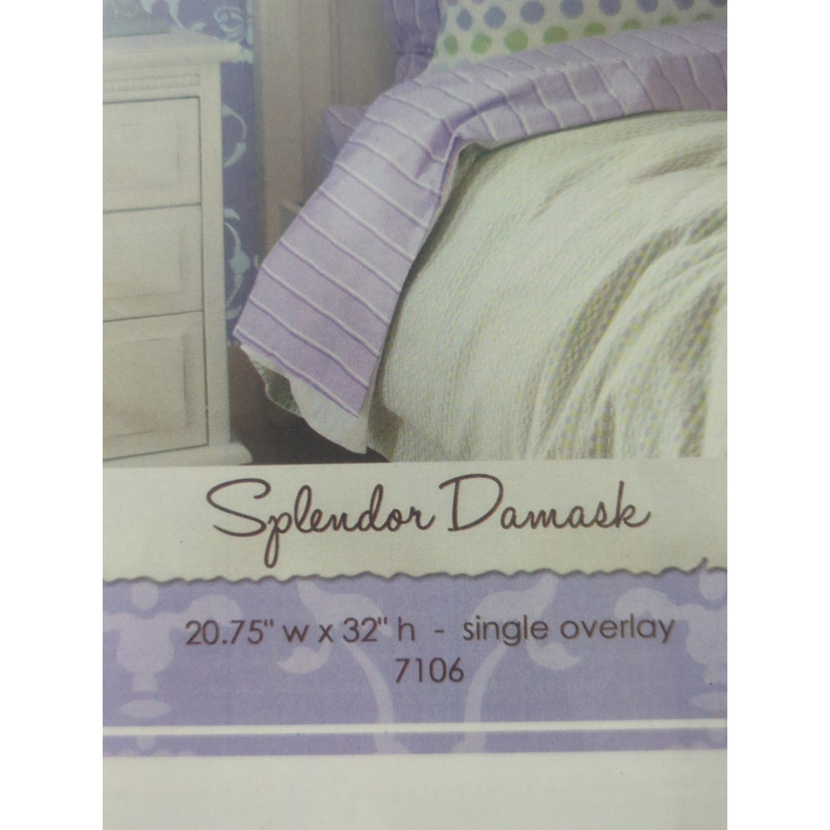 Royal Design Studio "Splendor Damask" Wall Stencil (7106) - 20.15"w x 32"h