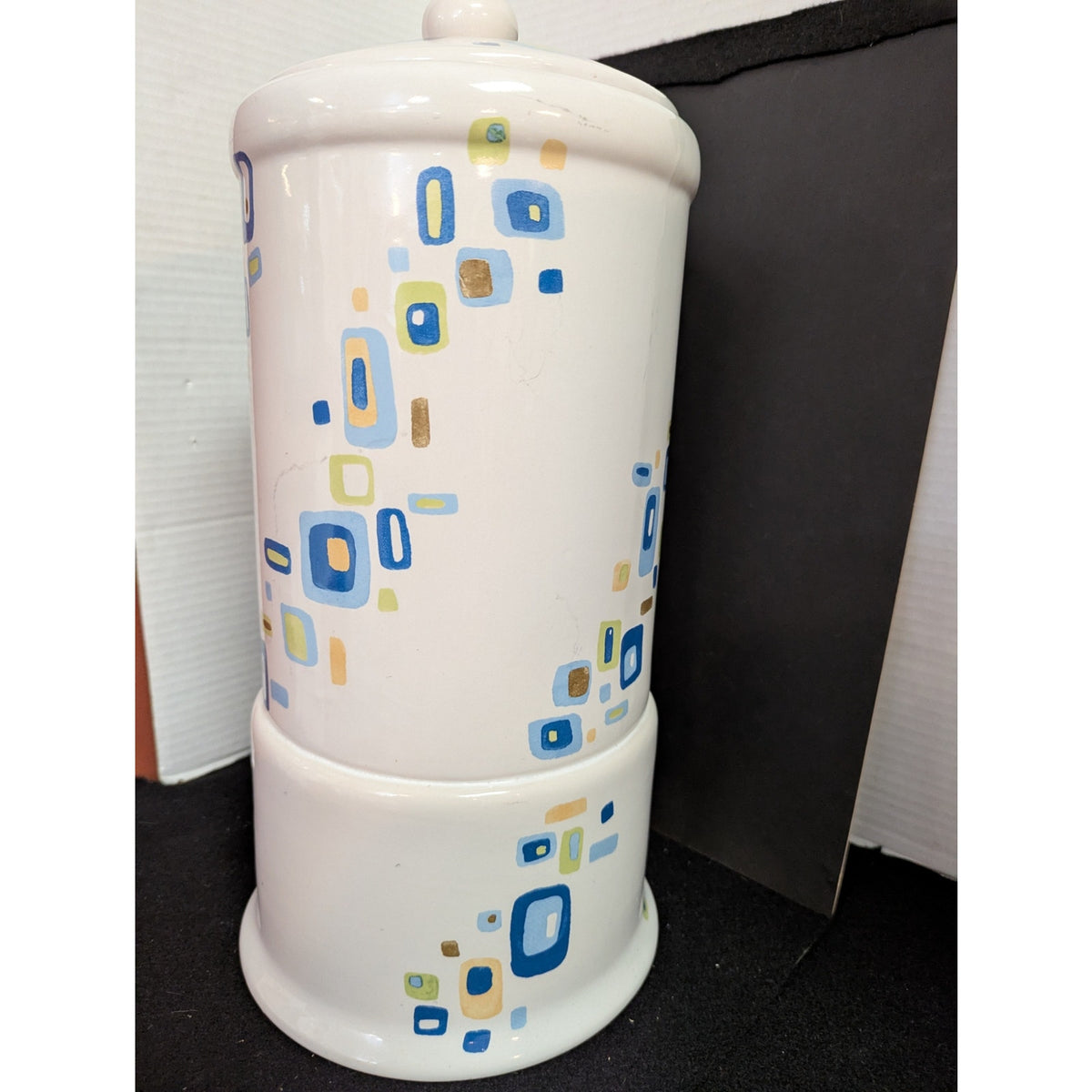DesignPac Mid Century Modern Geometric Ceramic Beverage Dispenser
