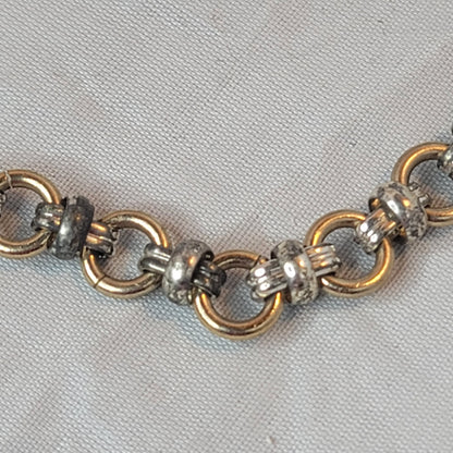 Silvertone chain necklace Hoop and claw clasp Vintage 18" overall length
