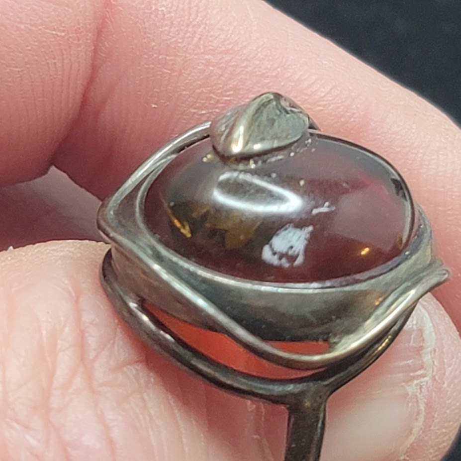 Vintage Navajo Modernist Baltic Amber & .925 Silver Ring