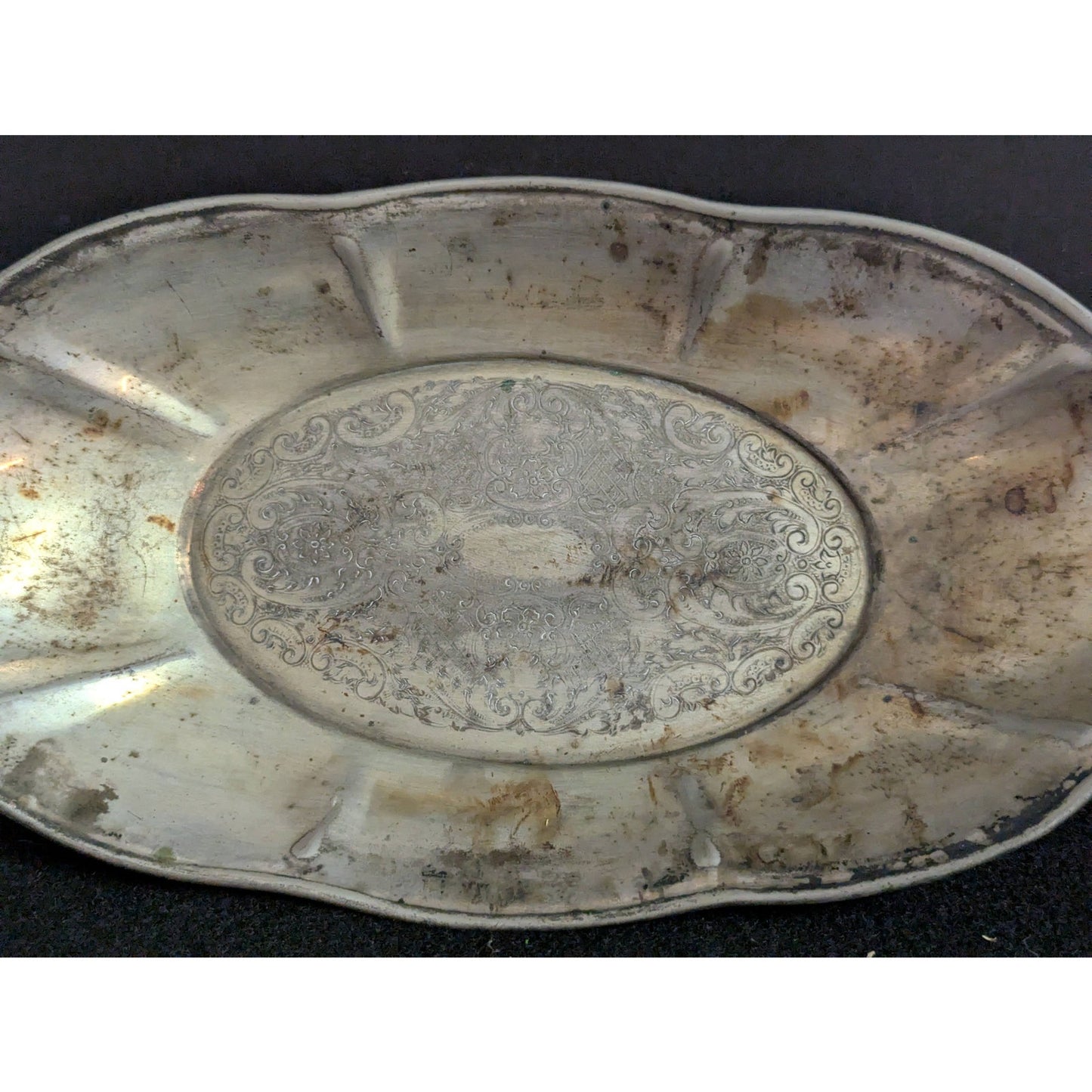 Vintage National Silver Co. Ornate Chased Oval Silverplate Tray