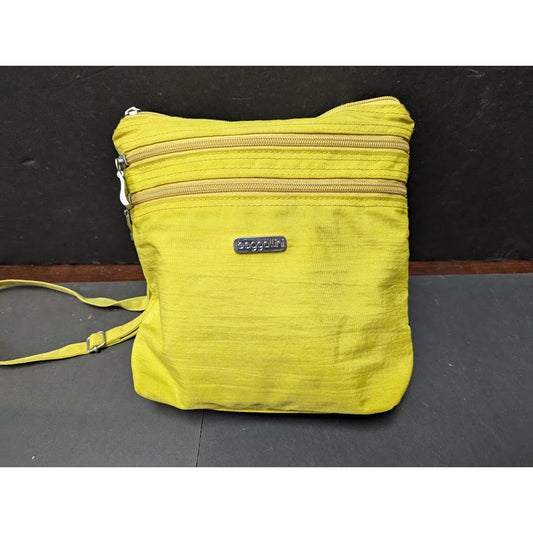 Baggalini Yellow Crossbody purse bag shoulder travel washable detachable coin