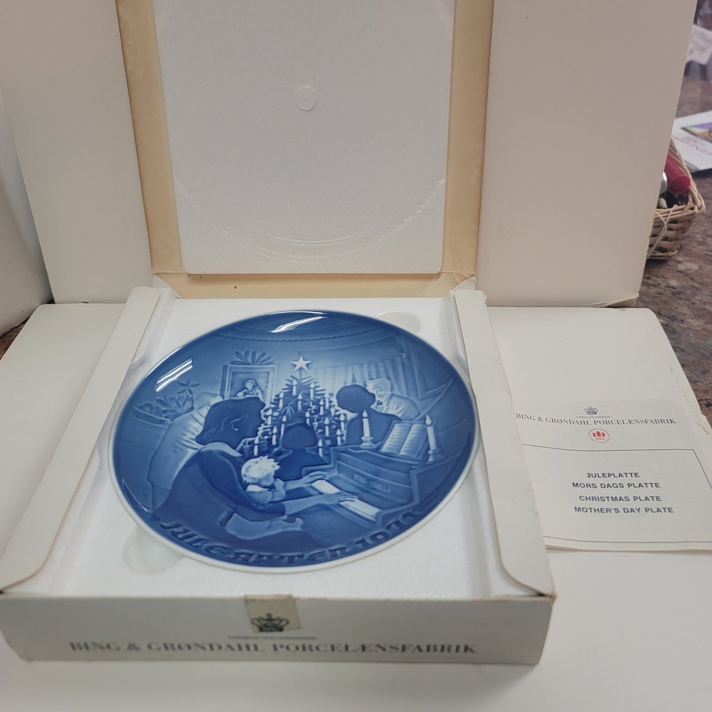 Royal Copenhagen 1971 Christmas at home Plate Blue Collectors VINTAGE