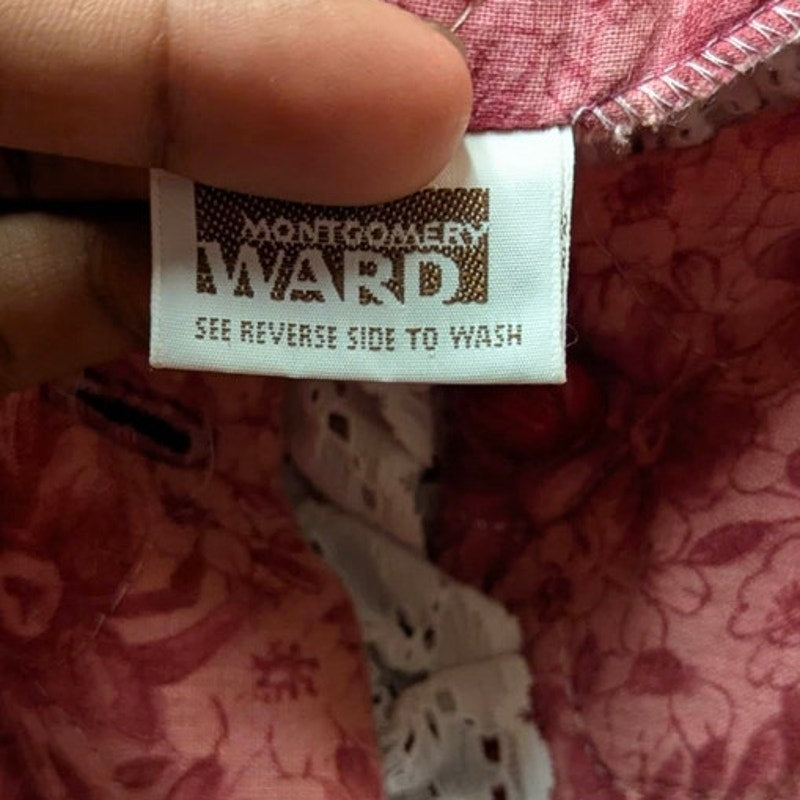 Vintage Montgomery Ward Quilted Floral Duster Robe Housecoat Medium