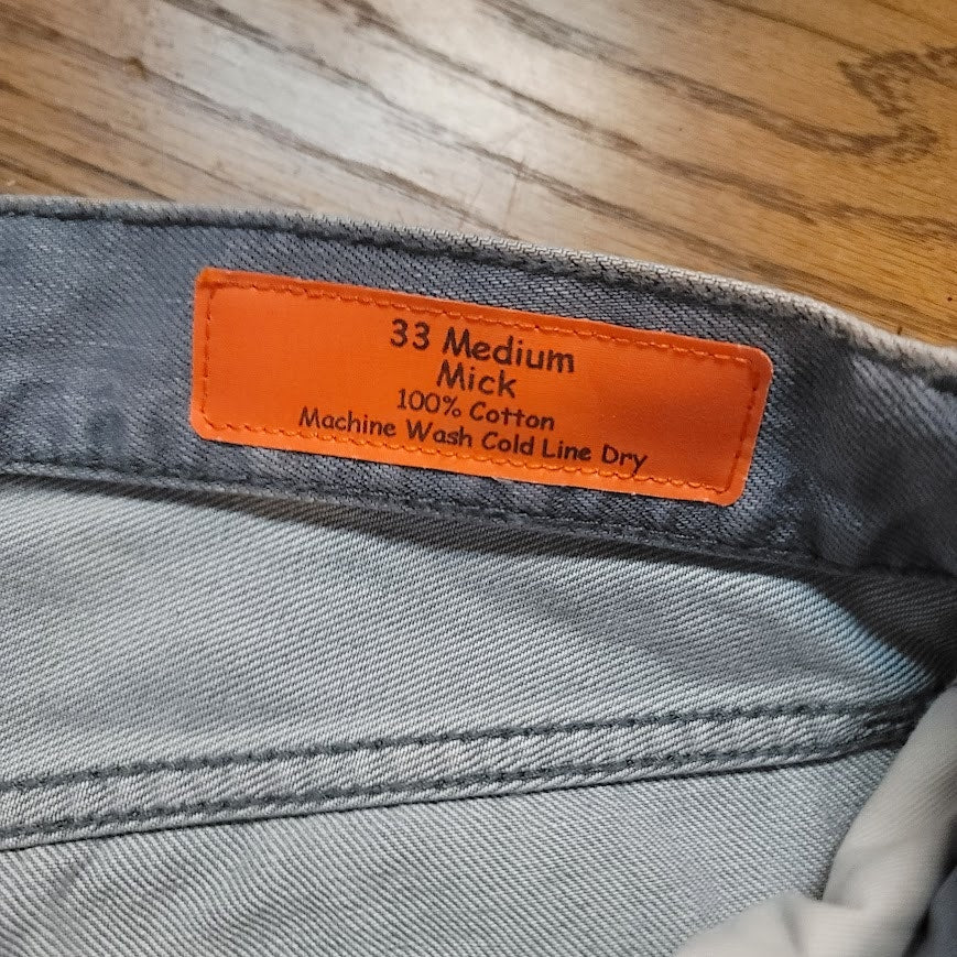 NWT Jean Shop Mick Slim Regular Distressed Jeans Light Wash 33x32
