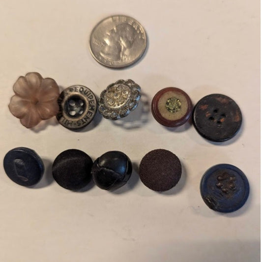Lot of Vintage/ Antique buttons Ten 10 Estate Find Collector LOT A