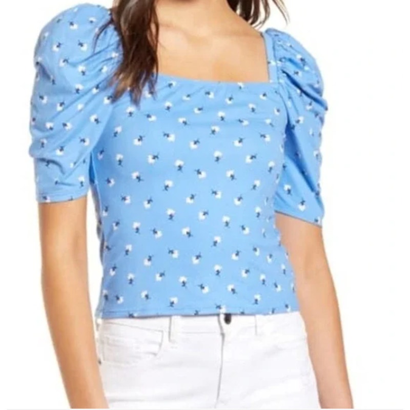 Socialite blue floral puff sleeve square neckline blouse size Small NEW