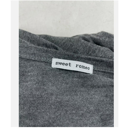 Sweet Romeo Shirt Women's large casual Gray Thumbhole Long Sleeve Stretch NWT!