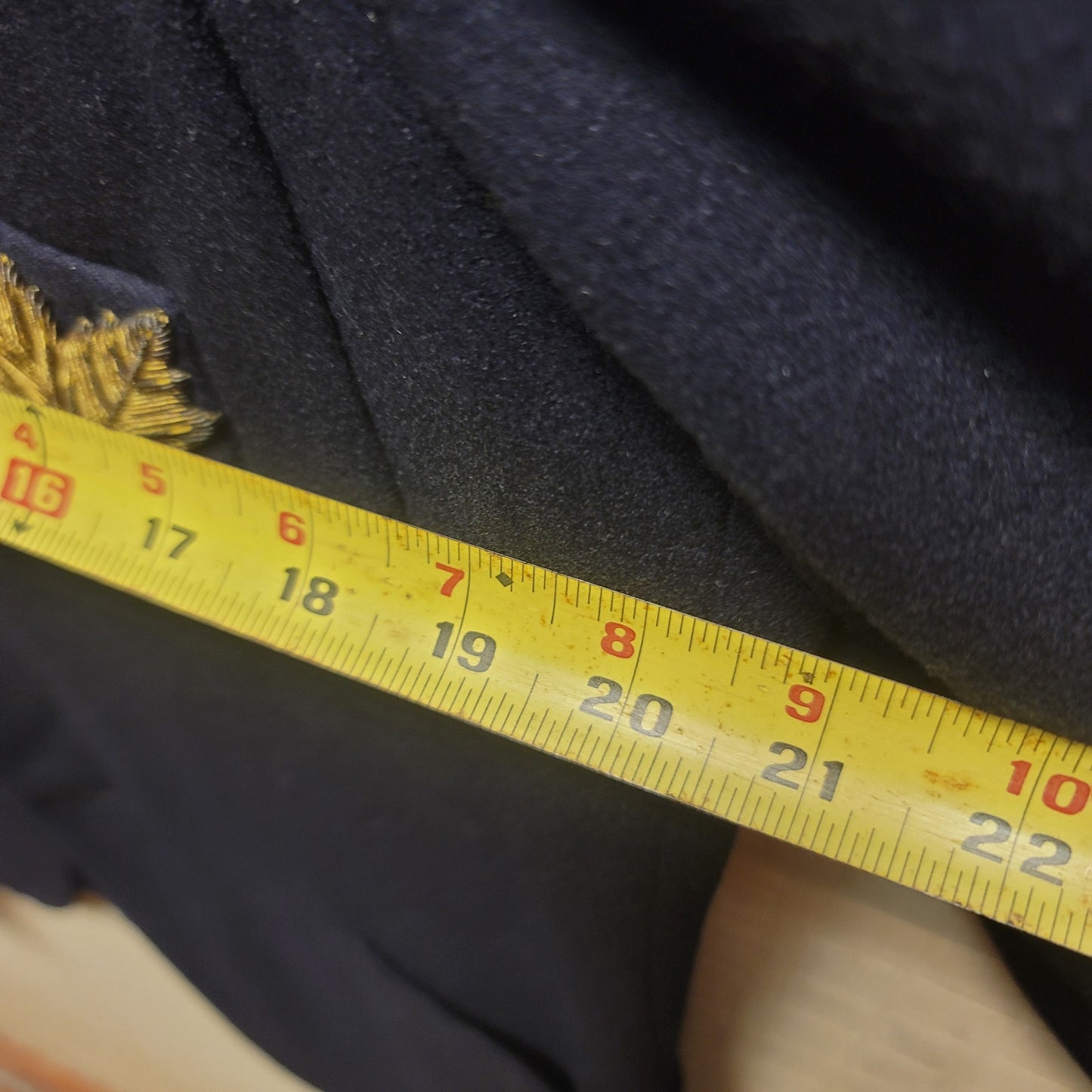 Vintage Collegiate wool blazer jacket Canada patch dark blue Mens Large gold