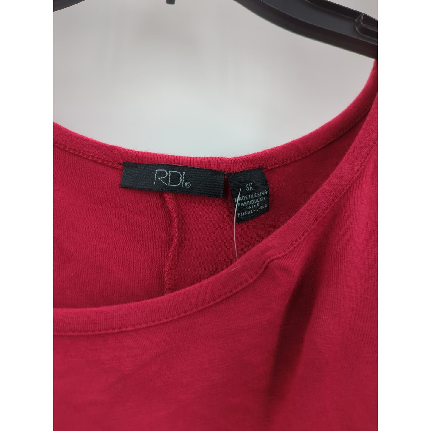 RDI Women's NWT Size 3X Red Hanky Hem Tunic Top Sharkbite Soft Knit