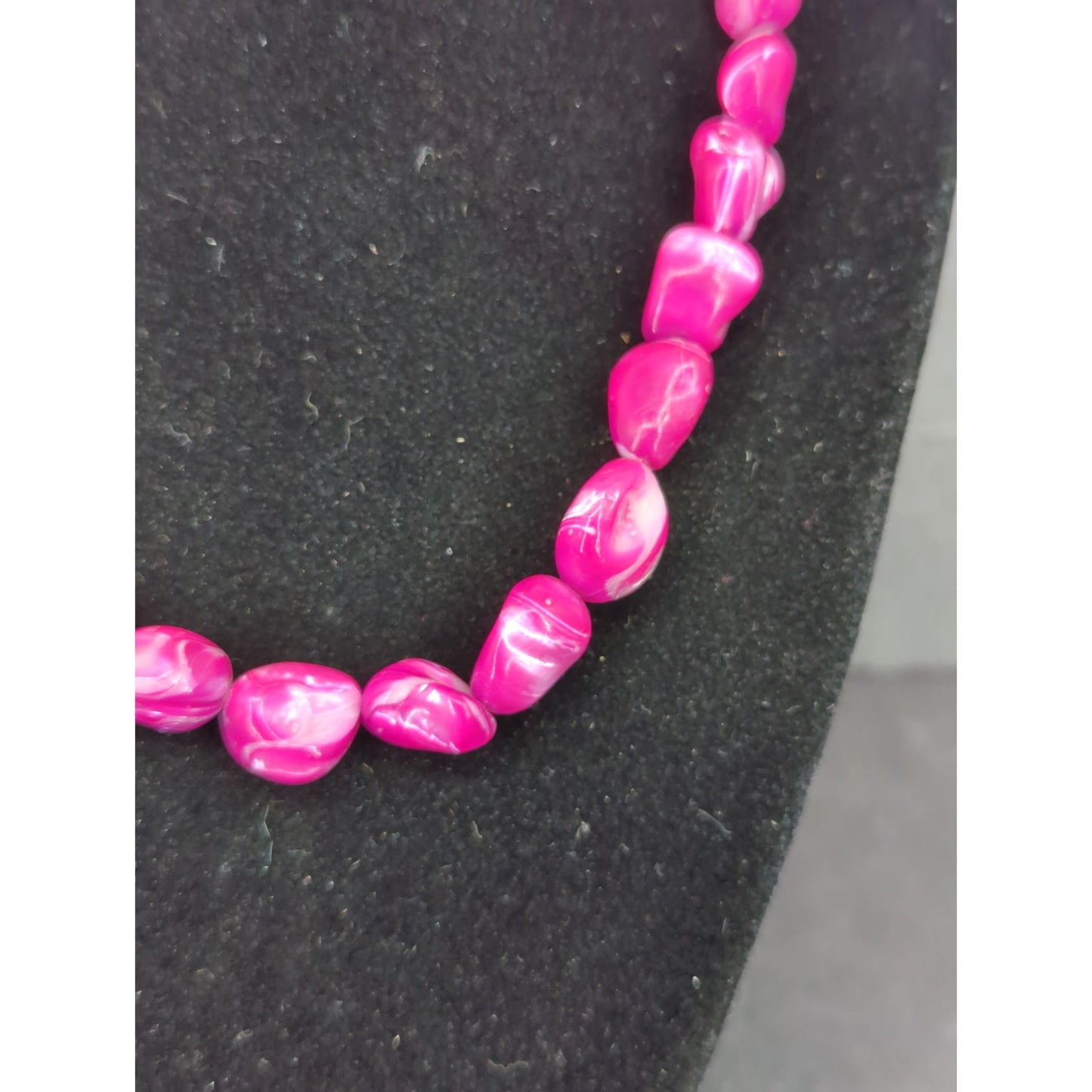 Vintage Hot Pink Mother of Pearl Shell Nugget Bead Necklace Y2K Boho Chic